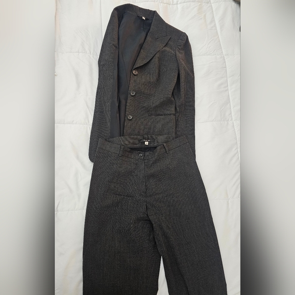 Blazer and Pants Women Suit - Picture 1 of 7